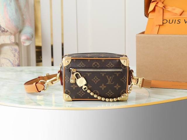 顶级原单 独家实拍 M14729老花 链条盒子包男包 Mini Soft Trunk 迷你软盒行李箱 由Monogram Lt涂层帆布制成，带有天然牛皮装饰。它