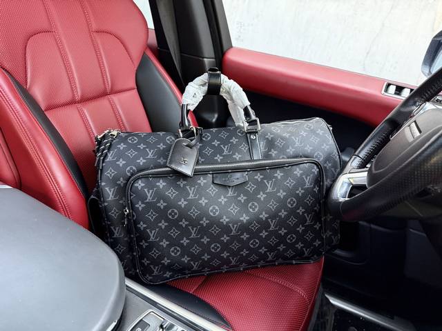 高端货 新款 “Louis Vuitton”Lv旅行袋 路易威登旅行袋 M11512 Louis Vuitton 老花满印可拆卸可调节肩带 帆布拼牛皮 公文包单