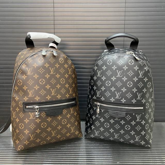 Louisvuitton 路易威登 Discovery Slim 字母印花银色配件 涂层帆布 双肩包 男款 黑色 背包 休闲百搭 实物拍摄 配送防尘袋 38 X