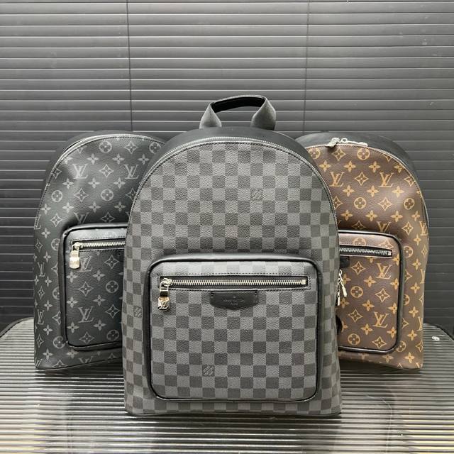 Louisvuitton 路易威登 Josh双肩包 背包 经典Logo搭配原厂工艺材质 休闲百搭 实物拍摄 原厂原版面料 配送防尘袋 32 X 40 Cm。