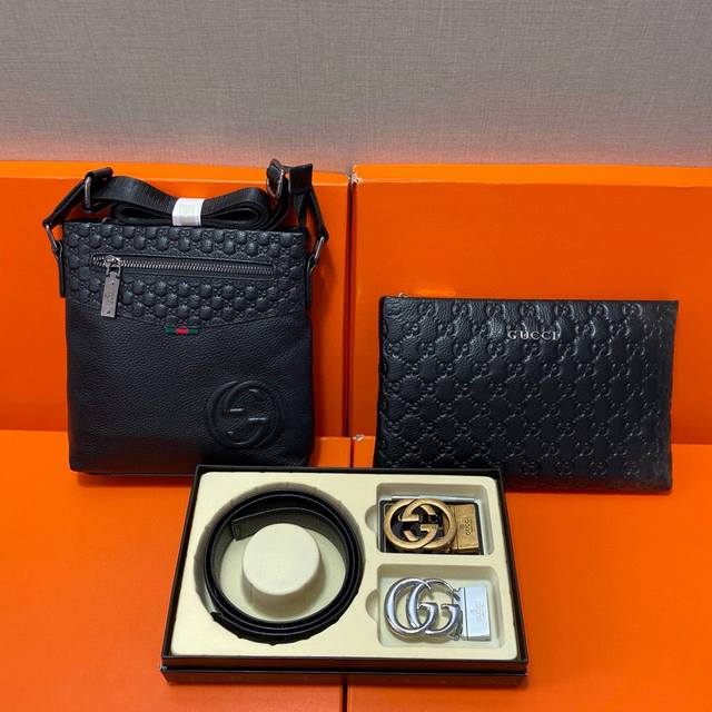古驰Gucci 头层皮质组合礼盒包装腰带俩款包包超级组合 公文包包是很实用的选择。手提包日常是非常适合的。 双扣皮带：头层皮质带身搭配3.5Cm广州原版扣头 尺