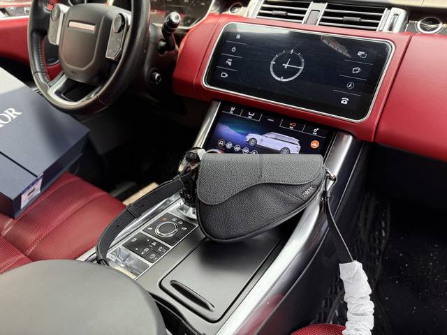 高端货 新款 “ Dior ”迪奥单肩包 Dior迪奥手提斜挎 差包 Dior迪奥 Saddle 品牌Logo标志可调节肩带 小牛皮 马鞍包斜挎单肩包 迷你 男