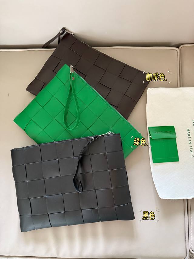 配盒 Size：35*25Cm 年度最爱 非Jodie莫属啦 Bv Jodie 手包 好酷的美包