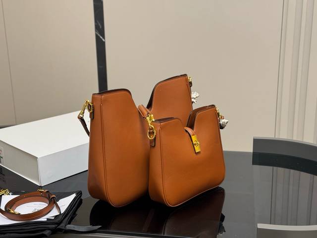 折叠盒 Size：34.26Cm 23.22Cm Celine 赛琳Ive新品托特包， 延续凯旋门 复古斜挎 ， 耐看新款一点都不老套。