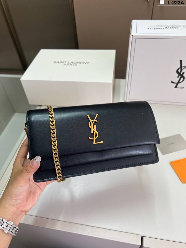Ysl经典日落包链条包 背一百年也不过时 超洋气嘞 L-223A尺寸23×15折叠盒飞机盒