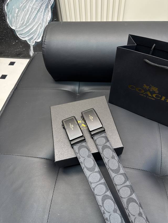 升级版 酷！ ！高版本 腰带 嘿哈 原单牛皮皮带～热门款 皮带里面最火的啦～质量很好 全套包装！五金绝对不褪色 皮带头和专柜一样的哦～ 配礼盒手提袋发票