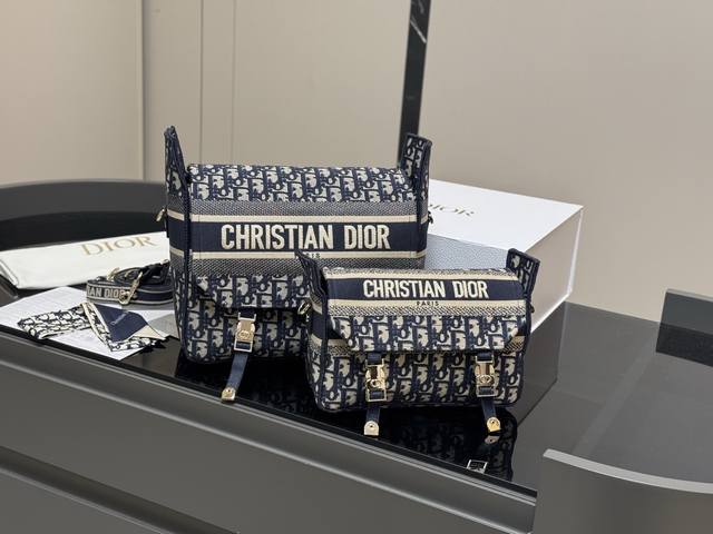 配盒 升级版 Size：23*16Cm 小 29*27Cm 大 迪奥 Camp小号邮差 真的太好看了！ 自重很轻！超级好看！ 男女均！ 搜索Dior 迪奥 邮差