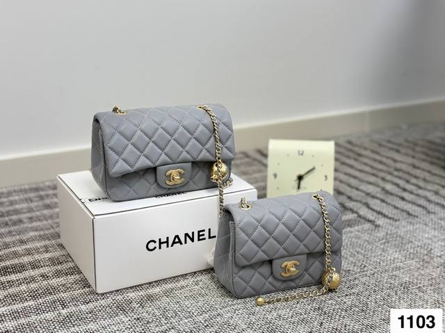 大号 小号P190 配飞机盒折叠盒子 香奈儿金球方胖子 女人总是被这种小细节拿捏一 可以斜挎单肩流浪背 精致可爱 又有点Leboy的休闲随性 链条任意调 巨百搭