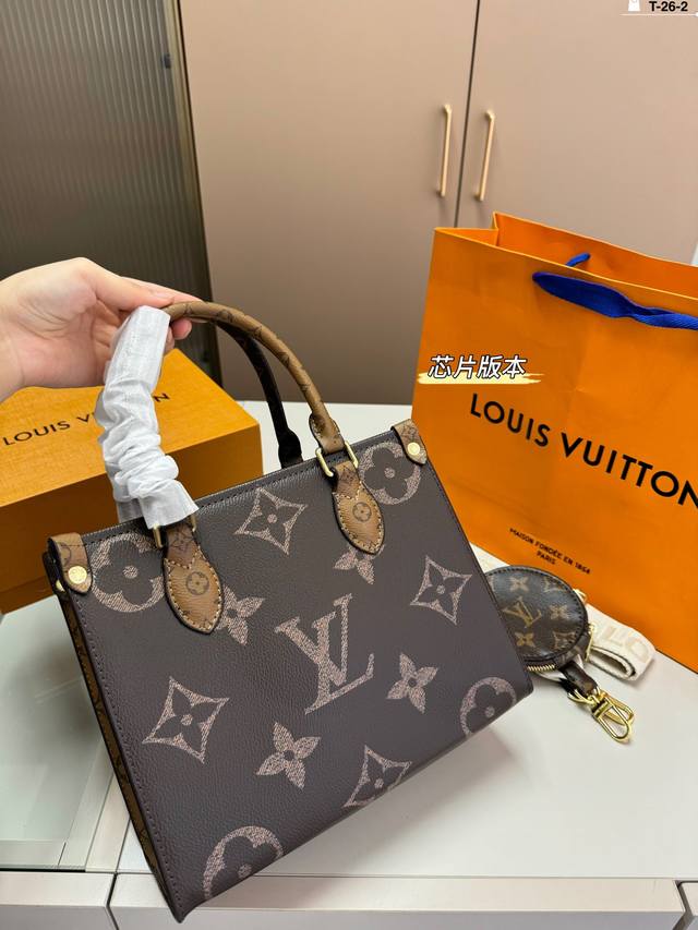 芯片版本 Lv Onthego丛林托特包 高级感满满 经典中的经典 任何搭配都可轻松驾驭 T-26-2尺寸2520折叠盒