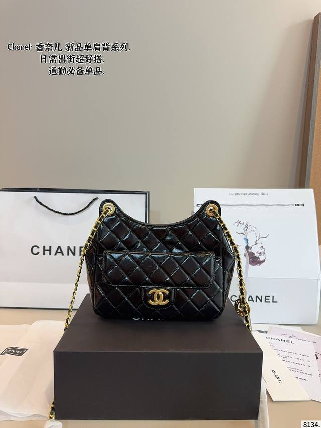 配礼盒. 香奈儿Chanel 精灵单肩背 真的很高级 日常通勤简直绝配 可盐可甜 极致美感 绝美女孩就是你尺寸：22*7*16Cm
