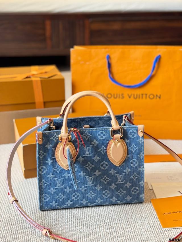 原版布 Lv Onthego ｜丹宁牛仔怎么搭都好看 限定款丹宁牛仔Onthego 包身容量大，巨能装 牛仔材质包身自重很轻 上身慵懒随意，松弛感直接拿捏 尺寸