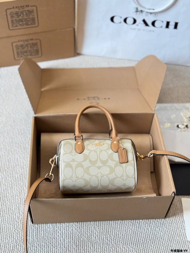 牛皮版本 Coach Mini Rowan新款 蔻驰原单 枕头包，Ykk原单五金搭配精致面料 做工完美百搭神器 专柜尺寸 18 13Cm 飞机盒包装