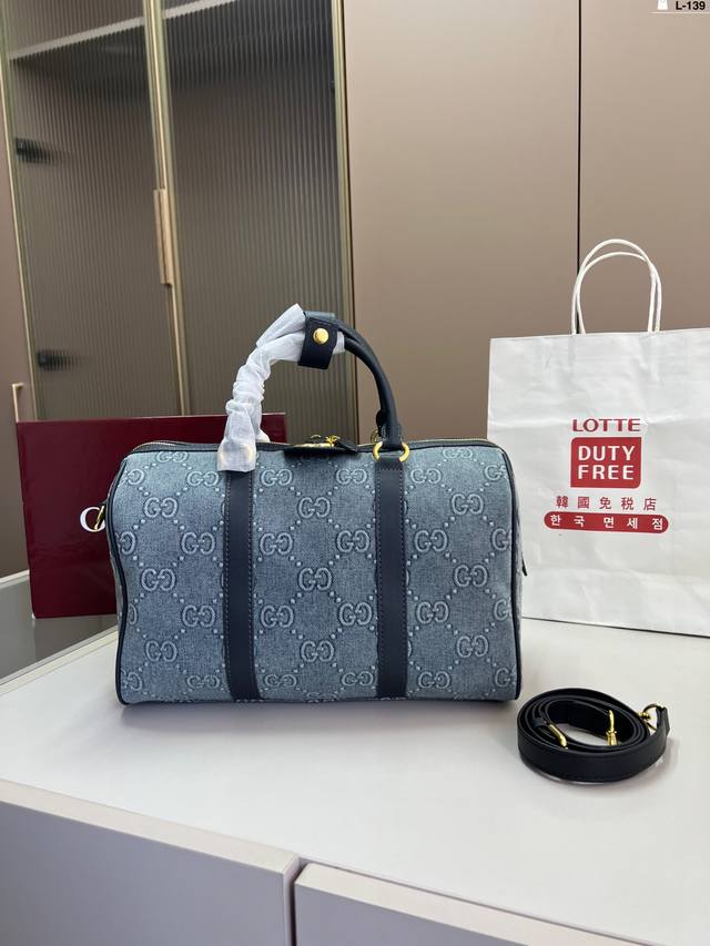 Gucci酷奇枕头包 大容量 手提斜挎皆可 通勤必备 东西多的宝宝一定要入！ L-139尺寸31×21