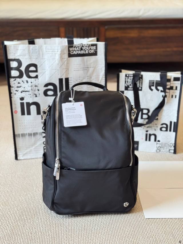 Lululemon Small Backpack男女双肩背包 Lulu新款City Essentials Small Backpack 10L双肩包男女防水