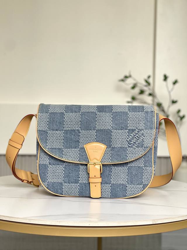 大特价 全新包不退换 40743 35 X 29 X 12 厘米 长度 X 高 X 宽 Damier Denim 3D 棉质帆布 牛皮革饰边 织物内衬 金属件