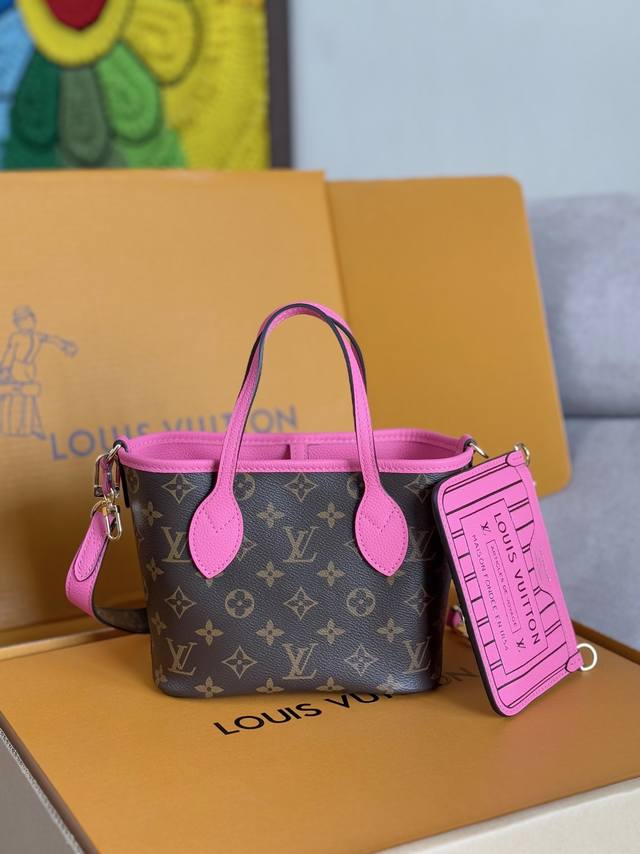 全钢五金顶级原单变码芯片型号：M12106玫红小号双面购物袋Neverfull BandoulièRe Inside Out Bb 手袋本季演绎经典设计的双面版