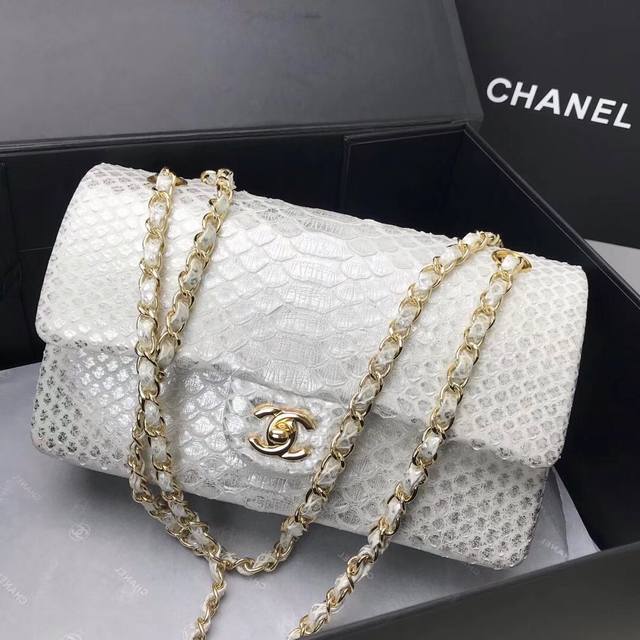 Cf1112蟒蛇皮 现货颜色 尺寸：25Cm