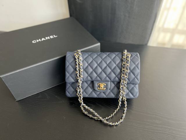 原厂皮 经典 小颗粒牛皮 金色五金 尺寸：25Cm