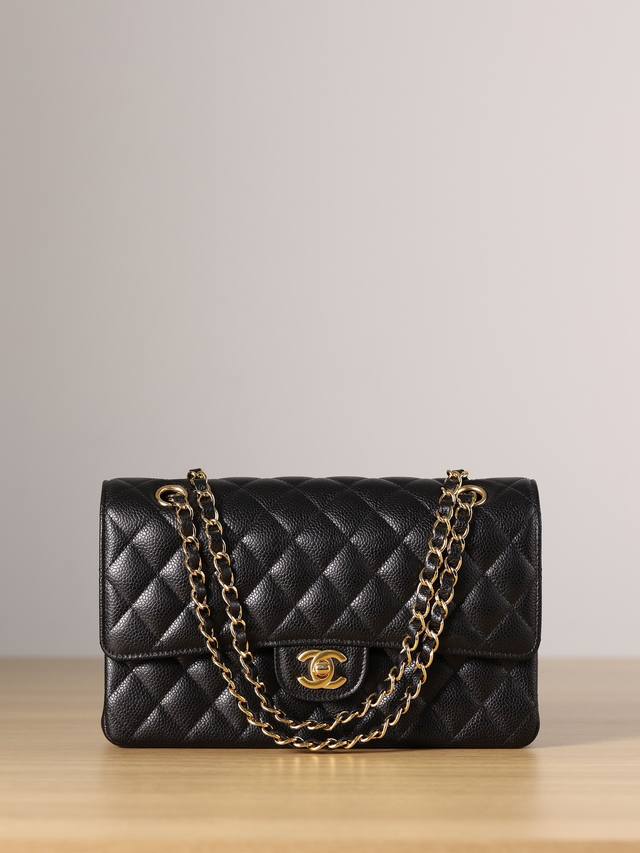 Cf黑金25Cm金标版本 渠道货 现在紧跟专柜最新版本 做工材料五金等都是原装进口的 下一组细节鉴赏