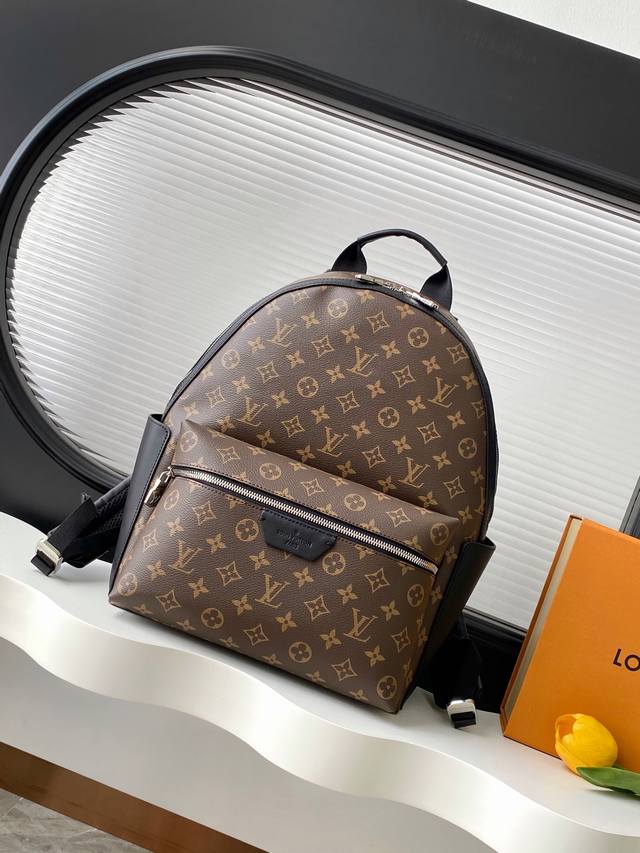 动态163C芯片 顶级原单加强版 M46684老花 顶级原单 变码芯片 本款 Discovery 小号双肩包取材 Monogram Eclipse 帆布，以更为