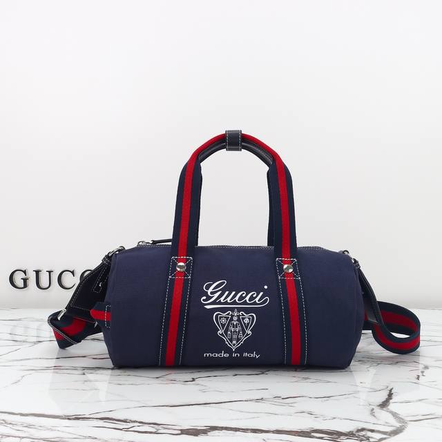 专柜品质，原厂皮，款号816865蓝布尺寸：宽30X高16X侧宽15。现货出货！