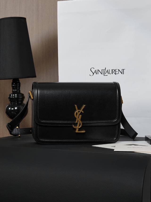 原厂皮全套原版包装 It Bag_必火爆款，还没上市就攻陷了整个时尚圈，怀旧左岸，灵感来自巴黎左岸街名Rue De Solferino为名！包包采用原厂细牙签纹