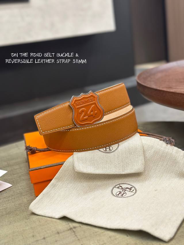 爱马仕 双面意大利进口头层手掌纹牛皮，搭配真空电镀烤漆纯铜扣，官网新款，专柜有售，市场顶级品质，支持验货 配送全套专柜包装，宽度 3.8Cm