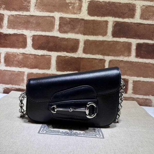 专柜品质,顶级原单货,实物实拍!款号774209克色,尺寸:宽19.5Cmx高8-12.5Cmx侧宽3-6Cm, 专柜品质,顶级原单货,实物实拍!款号774209克色,尺寸:宽19.5Cmx高8-12.5Cmx侧宽3-6Cm,