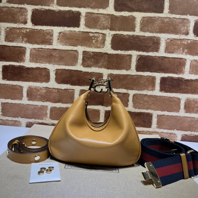 专柜品质，顶级原单货，实物实拍！款号699409棕色～尺寸：宽23X高22X侧宽5，出货了！