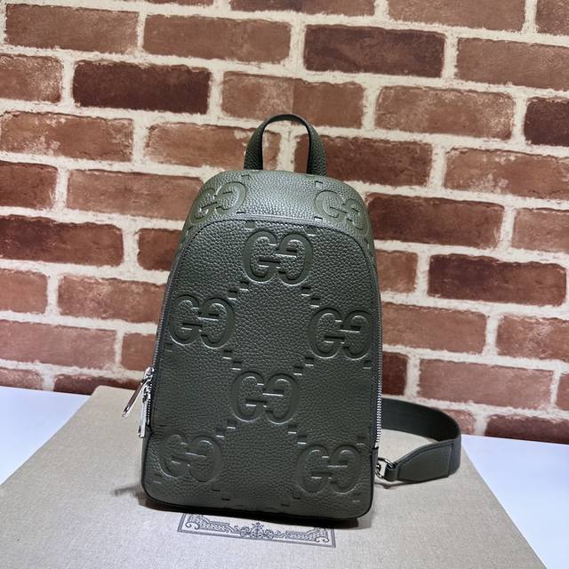 专柜品质，顶级原单货，实物实拍！款号766937绿荔压G，尺寸：宽19X高29X侧宽7Cm，