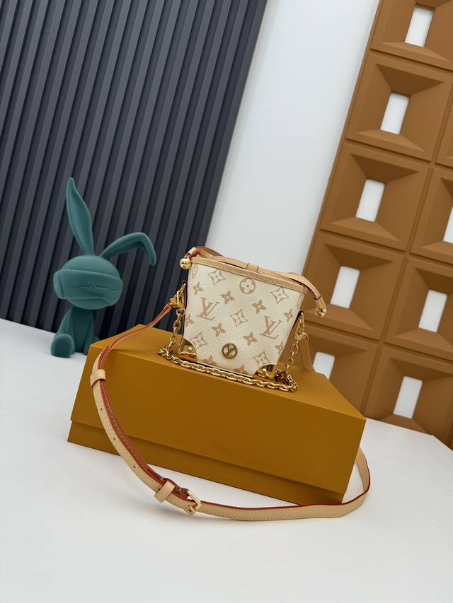 M82885黄花 83227白彩 82886黑皮迷你水桶包烧麦包系列 Zjs Jh Online Only 手袋 M82885 黄花 烧麦包 用Monogram