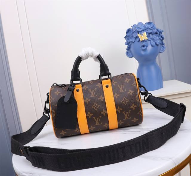 顶级原单M46687 本款 Keepall 25 手袋取材 Monogram Eclipse Reverse 帆布，老花黑皮拼色吊牌小号25枕头Speedy枕头