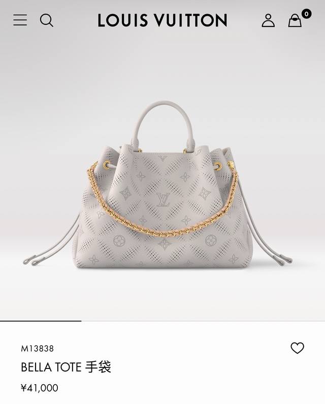 顶级原单，变码芯片M13838 本款 Bella Tote 手袋将新季 Mahina Bloom 元素巧妙融入细腻牛皮革，透过穿孔 Monogram 花卉即可窥