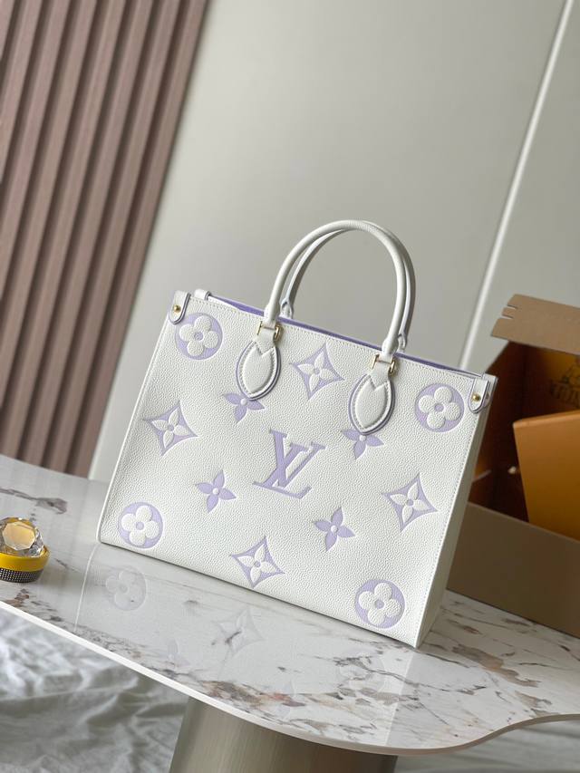 特级Mb原厂皮 Onthego 中号手袋 型号：M23937白紫 材料：A级全钢五金，进口原厂面料 包装：全套原厂免税Mb包装 尺寸：35*27*14Cm