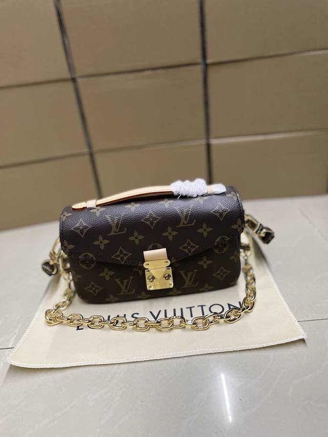 高品质独家实拍 M46279进口皮变色皮 特级做工 芯片跳码 大货实拍 高品质独家实拍 M46279进口皮变色皮 特级做工 芯片跳码 大货实拍