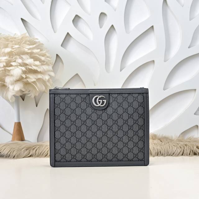 Gucci-古奇最新款男士手包采用进口小牛皮 皮质柔软 手感超赞 做工精致 高贵五金 细节完美 时尚休闲百搭 质量与质感都能衬托出你独特的品味尺寸：28.22.