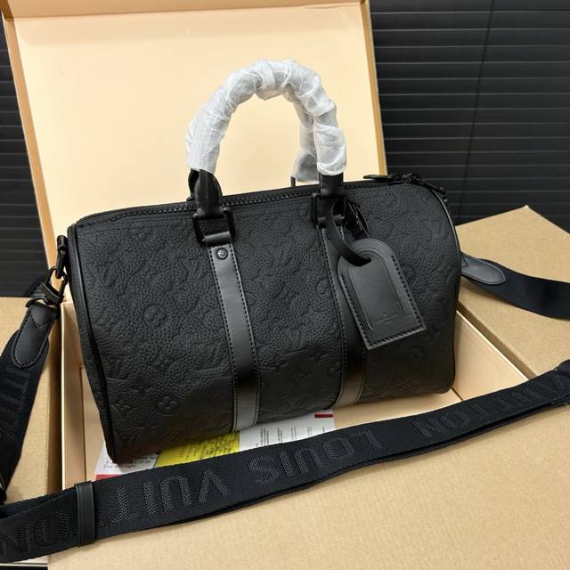 Louisvuitton 路易威登 Keepall35 牛皮旅行袋 手提包袋 机场包 实物拍摄 原厂原版面料 配送防尘袋 35 X 21 Cm。