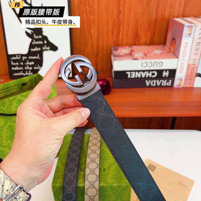 原版品质打孔 品牌：古奇G家 男款 颜色：黑 咖 扣头：金 银 枪 扣头：原版精品纯铜五金扣头 带身：原版牛皮 尺寸：宽约：3.5Cm 长约：95Cm-125C