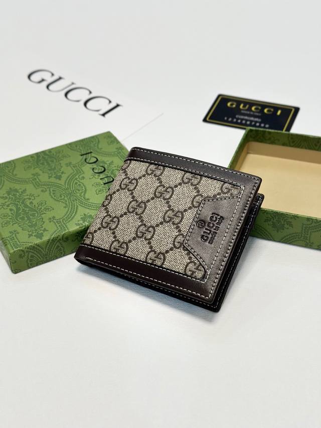 颜色 咖尺寸 12X10短款对折一比一进口牛皮配Pvc手感无敌 颜色 咖尺寸 12X10短款对折一比一进口牛皮配Pvc手感无敌