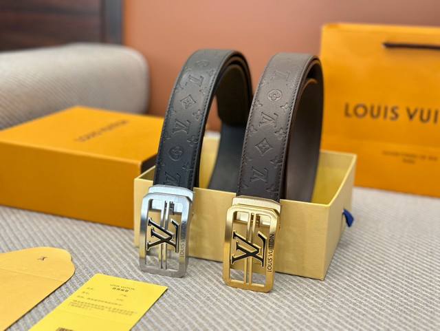 Lv自动带 全新视觉 打破传统 你看出是自动带了吗[偷笑]谁说滑道只适合年龄大的[坏笑][坏笑]意大利专业师傅 独具匠心 打照一款 舒适耐用 不厚重 的减龄款式