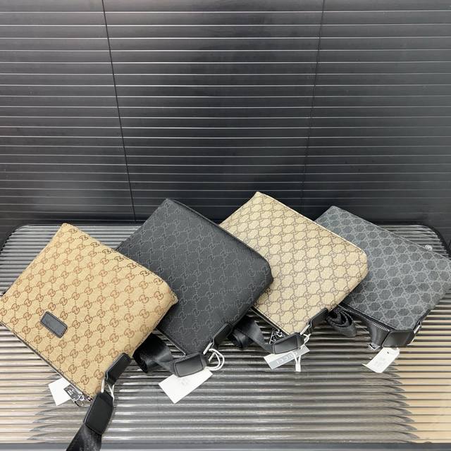 Gucci 古奇 帆布手拿包 卡包钱包多功能男包 实物拍摄 原厂原版面料 配送礼盒 26 X 16 Cm。