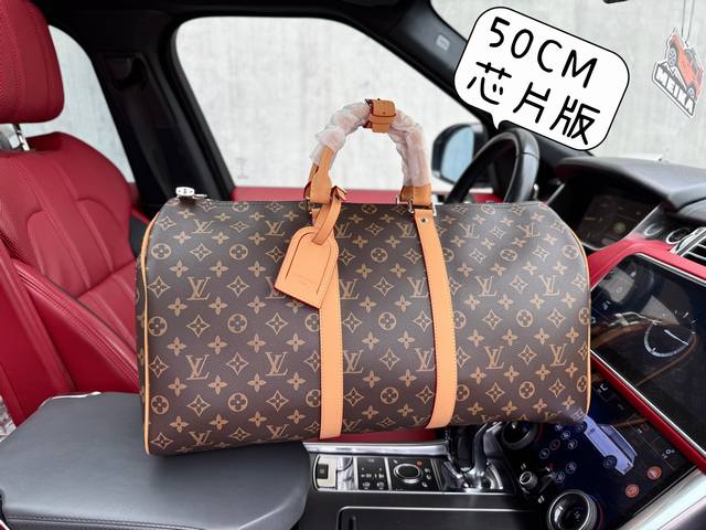 高端货 新款 “Louis Vuitton”Lv旅行袋 路易威登旅行袋 M12634 Louis Vuitton Keepall 品牌徽标可拆卸可调节肩带拉链开 高端货 新款 “Louis Vuitton”Lv旅行袋 路易威登旅行袋 M12634 Louis Vuitton Keepall 品牌徽标可拆卸可调节肩带拉链开