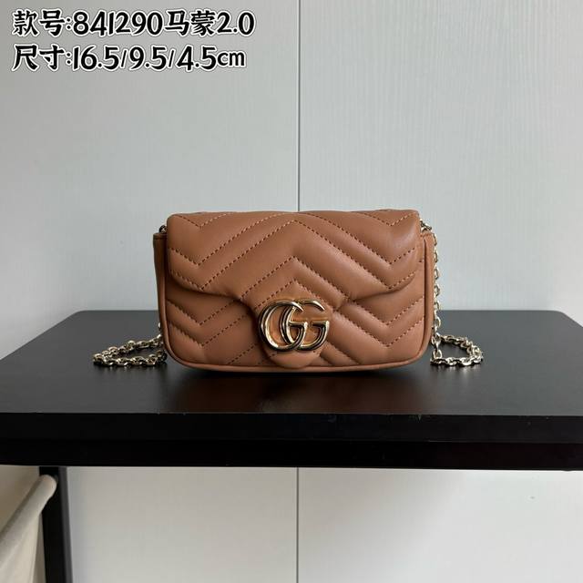 升级版实拍# 款号:841290棕 尺寸:16.5 9.5 4.5Cm G家马蒙再出新款 Marmont2.0系列 火爆! 升级版实拍# 款号:841290棕 尺寸:16.5 9.5 4.5Cm G家马蒙再出新款 Marmont2.0系列 火爆!