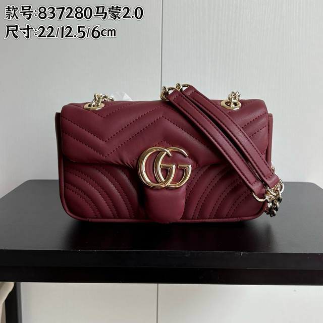 升级版实拍# 款号：837 酒红 尺寸：22 12.5 6Cm G家马蒙再出新款 Marmont 系列 火爆！