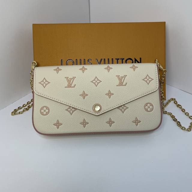 工厂P价 芯片版 M15968,新款三件套 本款 Pochette FéLicie 链条包为 Monogram Empreinte 皮革描绘 Monogram