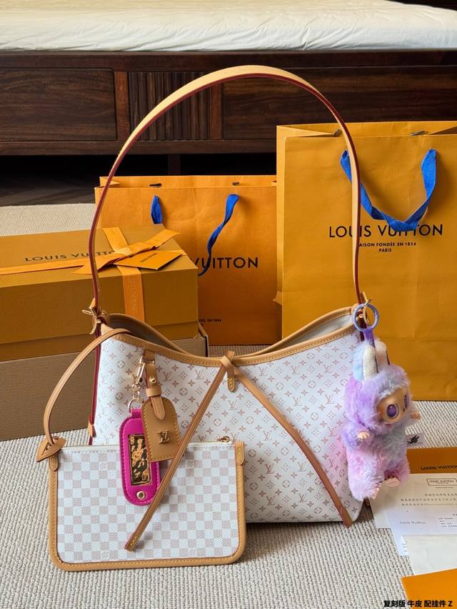 复刻版 牛皮 配挂件 路易威登Lv Carryall 沙丘色新款通勤包颜值实用 #路易威登Lv #路易威登#Iv #路易威登Louisvuitton#路易威登C