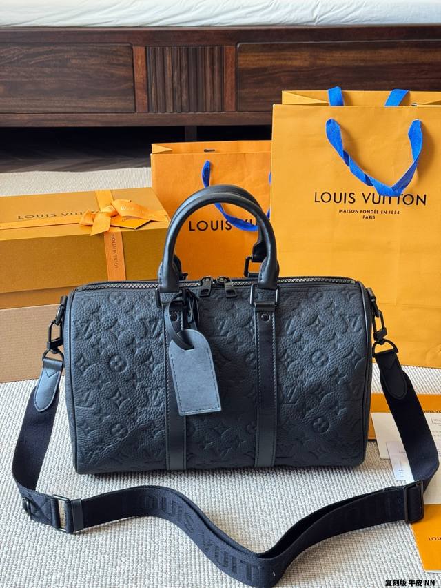 复刻版 牛皮 白敬亭同款 Lv Keepall35黑皮 男帅女飒！！Lv Keepall35 真的泰裤辣 路易威登 Keepall 35 黑色老花有辨识度又低调