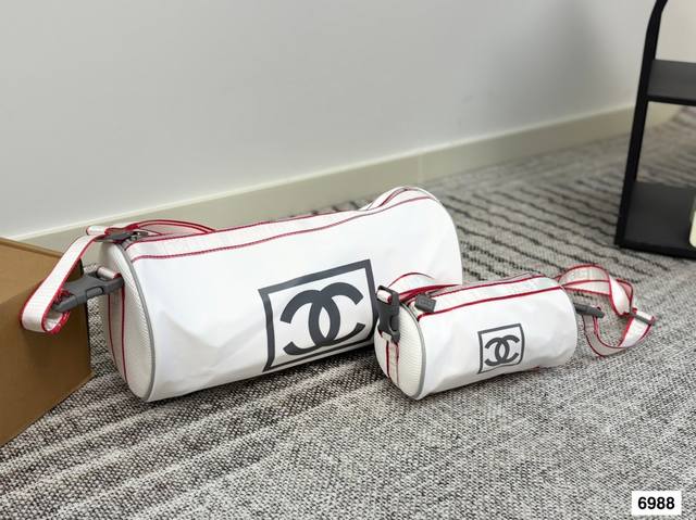 香奈儿包 香奈儿托特 高级感满满的经典设计，大小刚好.喜欢高级感简单的姐妹一定要留 尺寸：37.16。 18.10