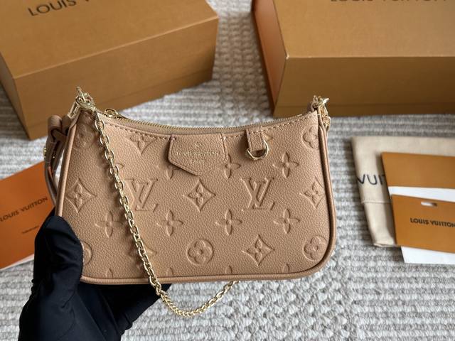 配盒 Size： 21*11Cm L家 23Ss Easy Pouch Easypouch麻将