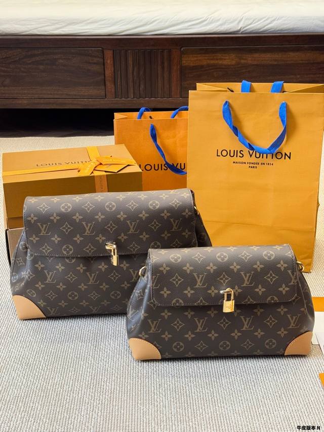 牛皮版本 P290 Lv锁头牛角包Hide Away Lv Hide Away Mm Lv 路易威登 老花盾牌 曼哈顿大金扣单肩包 整体干净 配皮白白 复古又实
